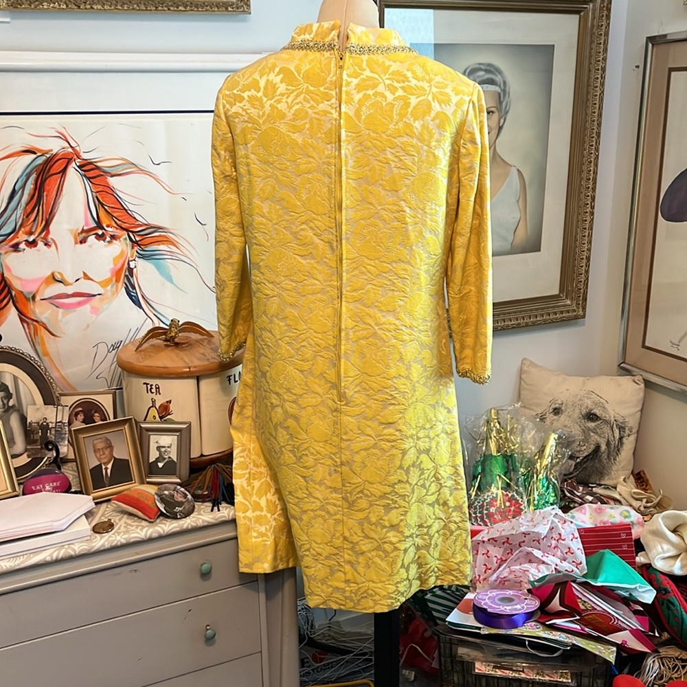 Gorgeous Vintage Leslie Fay Original Lemon Yellow Brocade Dress. - Picture 2 of 8